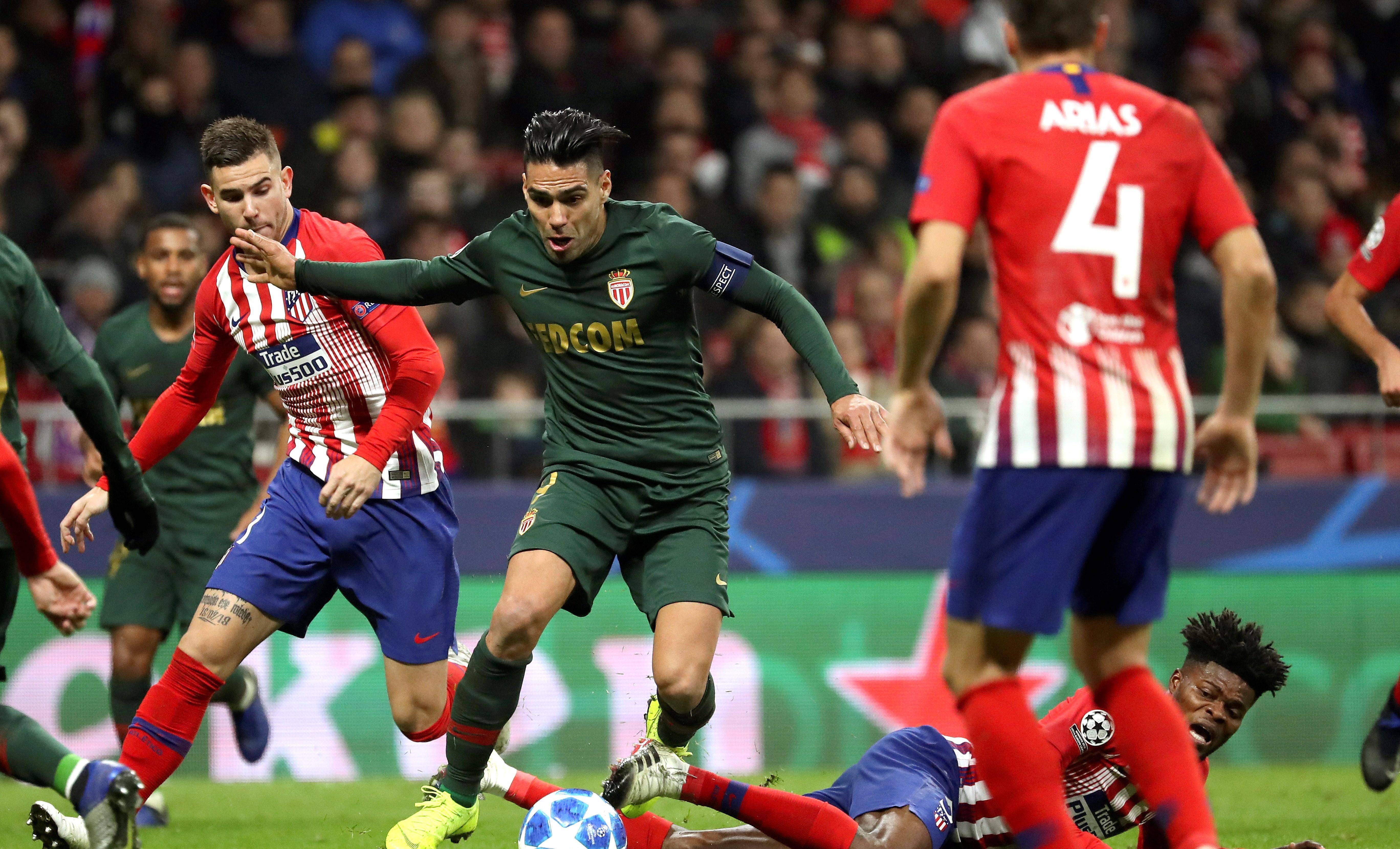 国际比赛日本菲卡战术微调——欧超杯节点到来；气氛紧张；轮换策略成焦点(卓越4g智选天翼非nfc卡)