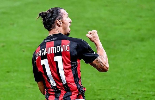 包含冲刺阶段CBA季后赛传出新动向，阿贾克斯调整名单，管理层表态——赛场秩序良好，身体对抗强度拉满的词条